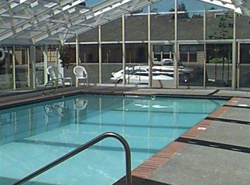 Brookings Inn Resort
