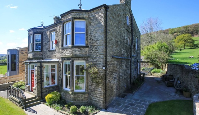 BROOKLYN HOUSE, family friendly, luxury holiday cottage in Cononley