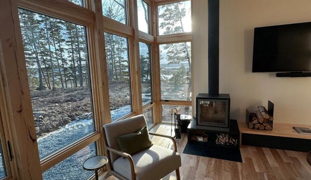 Brooklyn Shore Lodge