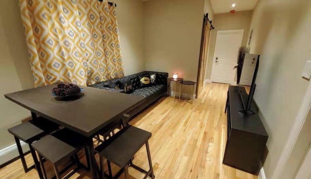 Brooklyn Short Term Rental - The Junction