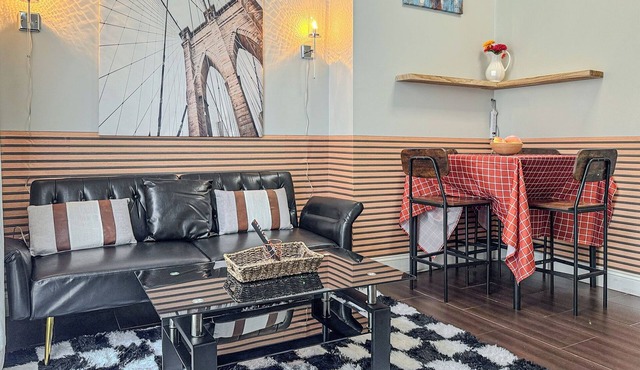 Brooklyn Vibe Meets UPenn - Stylish 1BR/Sleeps 3