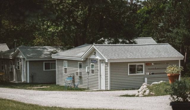 Brookside Cottages and Resort Northwood Cottage