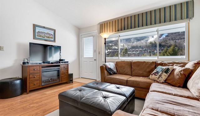 Brookside II B-304 | 1 Bed, 1 Bath