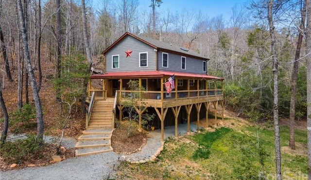 Brookside Retreat by Carolina Properties | Pet Friendly