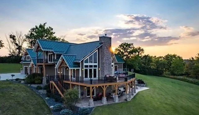 Brookville Ridge - Gorgeous Lake Home w/Pool, Putting Green, Game Room