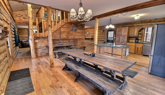 Broomsage Cabin - Enjoy the peace of nature