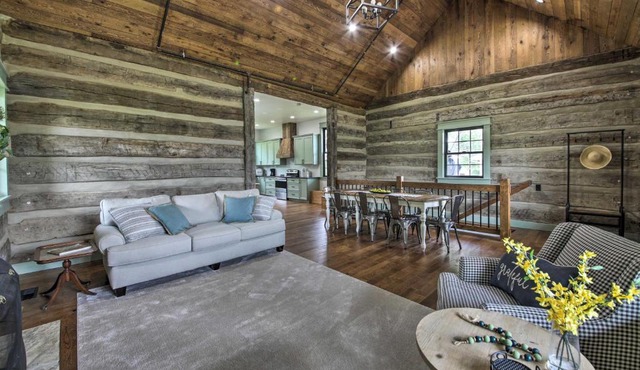 Bross Brothers Cabin with Wraparound Porch!