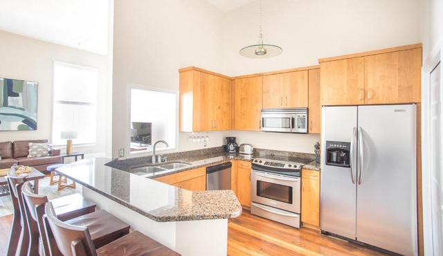 Broughton Central by Lucky Savannah