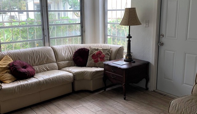Broward Estates 3BR/2BA home with WiFi, central AC