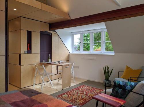 Browhill Loft - contemporary, handcrafted studio