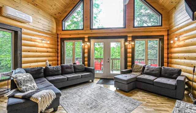 Brown Bear Lodge