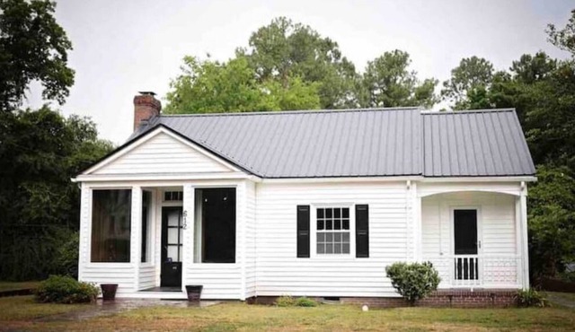 Brown’s Guest House