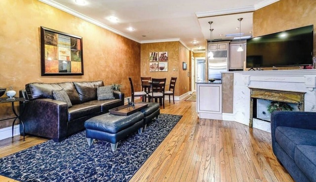 Brownstone, 2 entire units Gold Coast