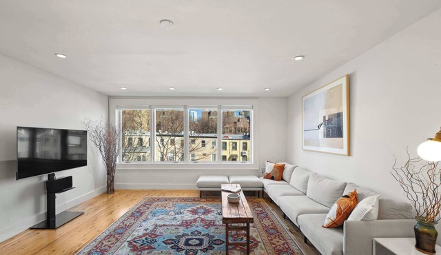 Brownstone Lane by Rove Travel Cozy 2BR Apt