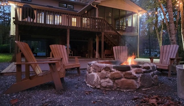 Bruce's bend on Craig Creek-waterfront with mountain views