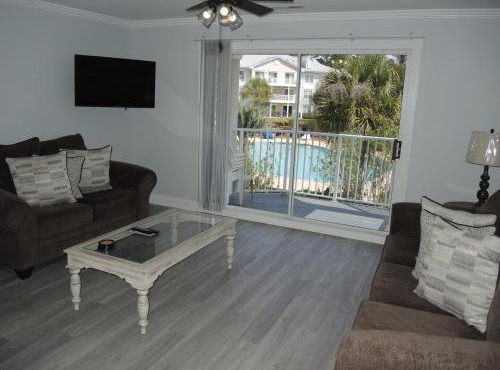 Brunswick Plantation Resort and Golf Condo 307M with Outdoor Pool