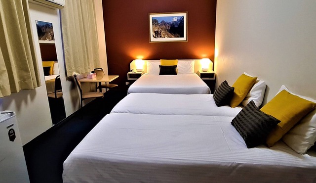 Brunswick Tower Hotel