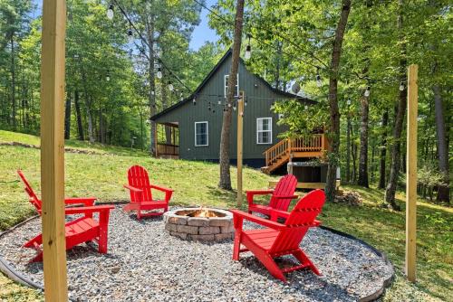 Bryce Cabin - Hot Tub, Fire Pit, Pets, Screened Porch, Wi-Fi