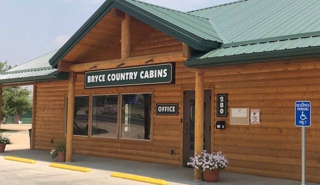 Bryce Country Cabins