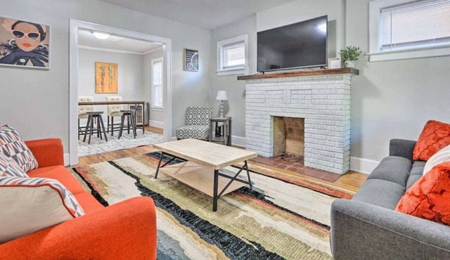 Bryden Rd Beauty Near Franklin Park and Downtown