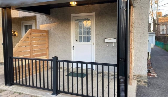 Bryn Mawr Spacious Grnd Floor Apt Free Parking
