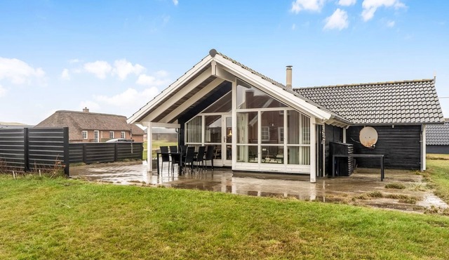 "Bryngeir" - 100m from the sea by Interhome