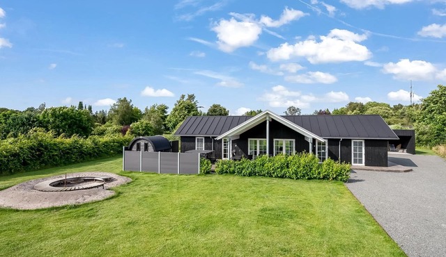 "Bryngeir" - 750m from the sea by Interhome