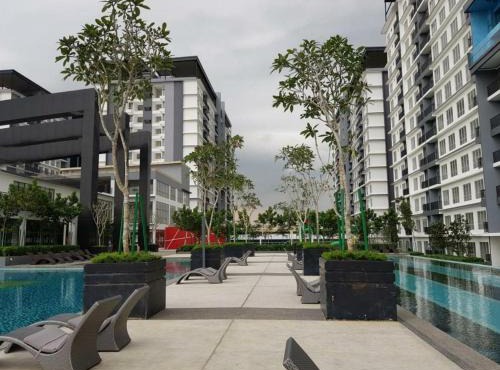 BSP21 Family Homestay