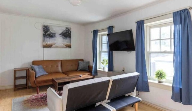 BTV Metro Apartment: 2nd floor, parking