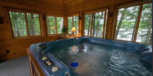 Bua Northwoods Chalet on the Peninsula