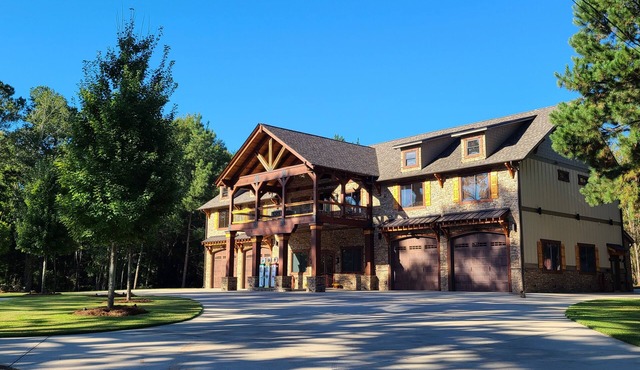 Bubba's Lodge at Lake Sinclair