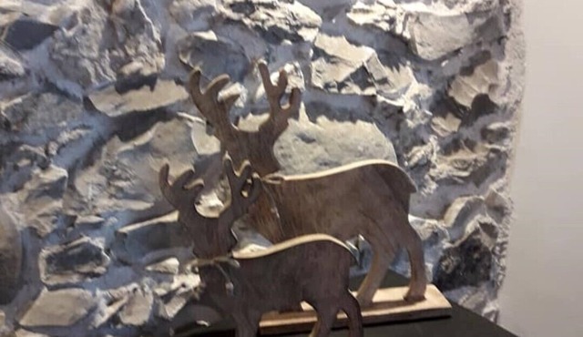 "bubble of happiness", in an old building