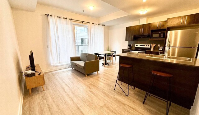 Buchanan *705* - Midtown Luxe Loft + gym