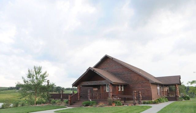 Buck Run Lodge - Conference Facility, Nature's Own Retreat ,