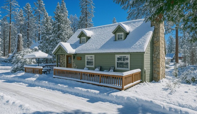 Buckeye Bear's Den-AC*-Walking Distance to town