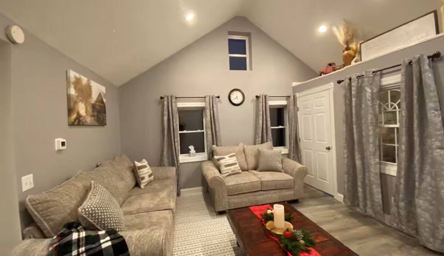 Buckeye Cottage