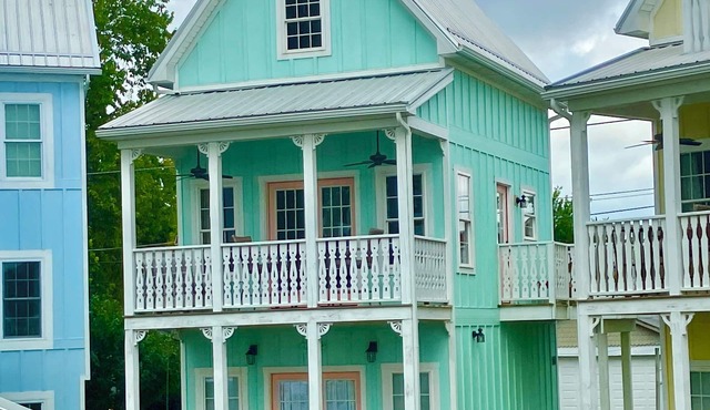 Buckeye Lake Waterfront Property C | Crane Cove Resort