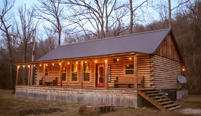 BUCKEYE Lodge on the Pig Trail senic hwy