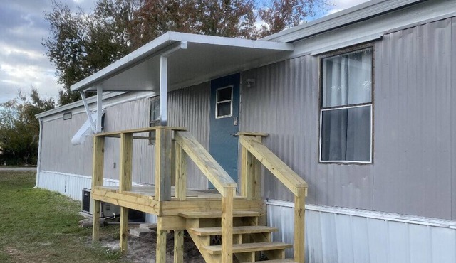 BUCKHEAD RIDGE/OKEECHOBEE FLORIDA ON THE WATER