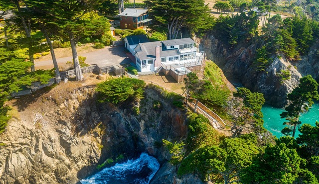 Buckhorn Cove Ocean Front with Private Peninsula