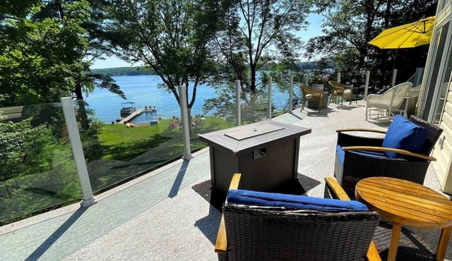 Buckhorn Lake Beauty: A Perfect Retreat