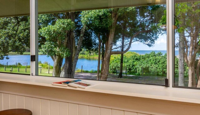 Buckley's Cottage by the Sea