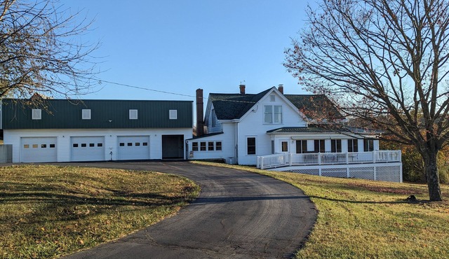 Bud's Place, Southern Charm in the Shenandoah Valley of Virginia