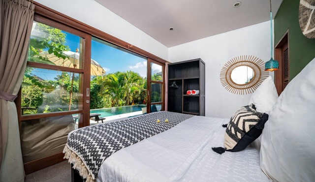 Buddha Lodge, with direct access to the pool