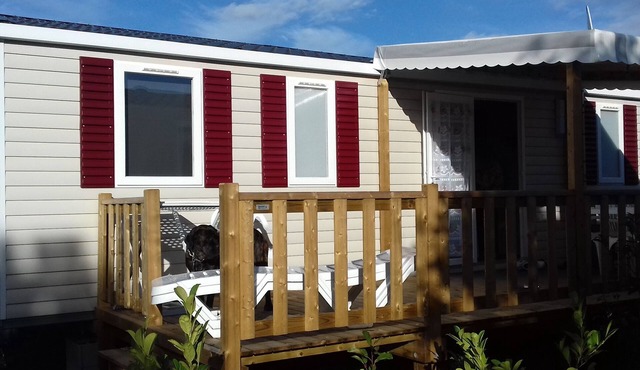 Budget 6-person mobile home