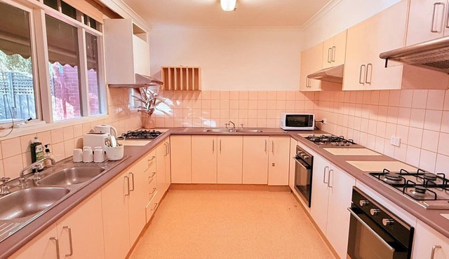 Budget, Convenient Private and Cosy