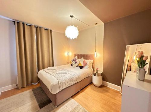 Budget-Friendly Apartment Near Central London