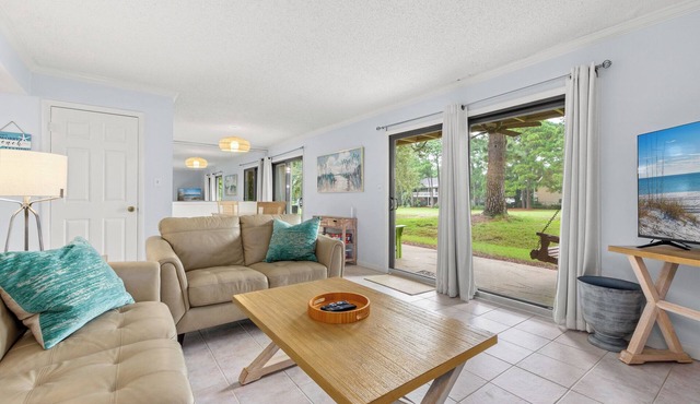 Budget Friendly ~Pets Welcome-Seascape Resort Unit 33A