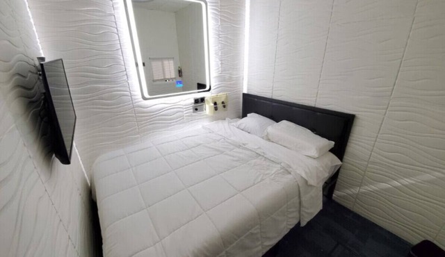 Budget-Friendly Room| Free Coffee | Downtown