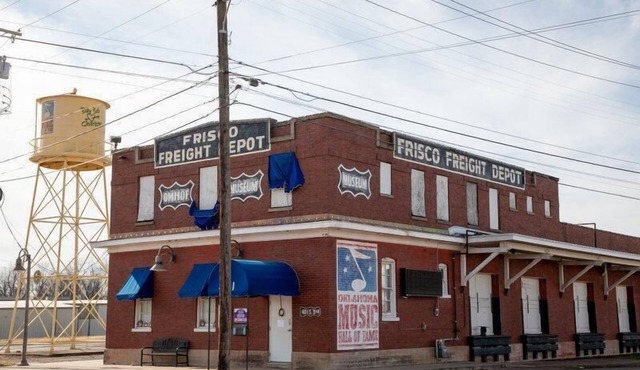 Budget-Friendly Stay at Knights Inn Muskogee! 4 Comfortable Units, Free Parking